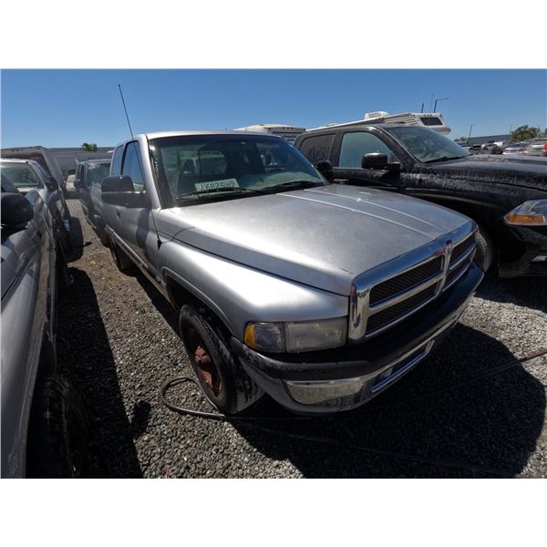 DODGE RAM 2500 2001 ADT-DONATION