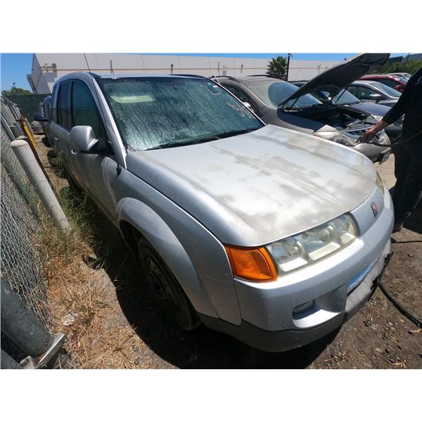 SATURN VUE 2005 T-DONATION