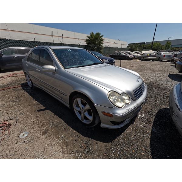 MERCEDES C CLASS 2005 T