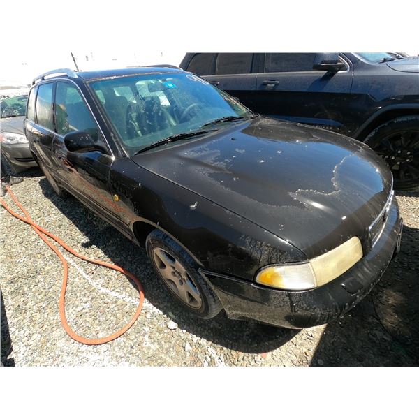 AUDI A4 1998 T-DONATION