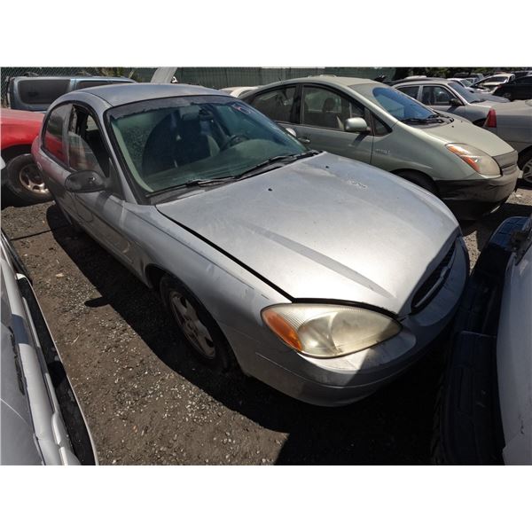 FORD TAURUS 2002 T-DONATION