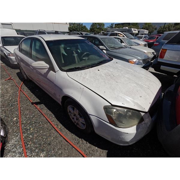 NISSAN ALTIMA 2006 SALV T/DONATION