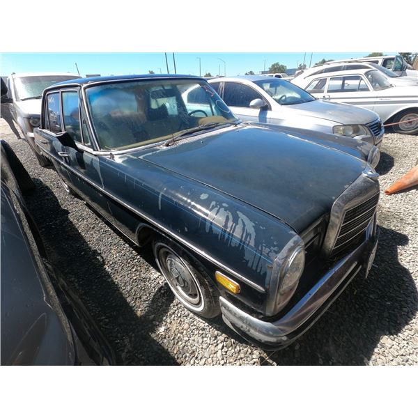 MERCEDES UNKNOWN 1970 T-DONATION