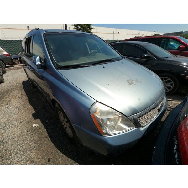 KIA SEDONA 2012 O/S T-DONATION