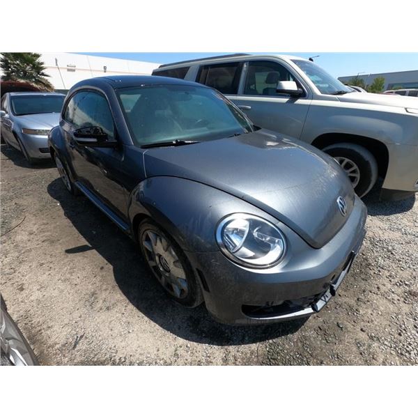 VOLKS BEETLE 2012 O/S T-DONATION