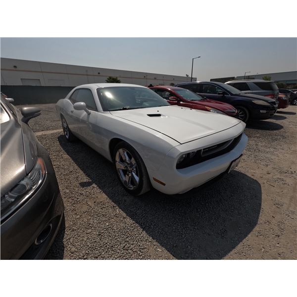 DODGE CHALLENGER 2014 T