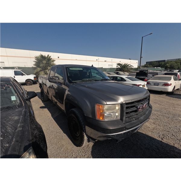 GMC SIERRA 2013 T