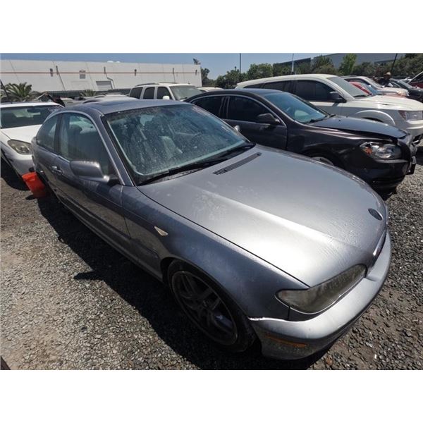 BMW 330I 2004 T-DONATION