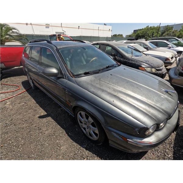 JAGUAR X TYPE 2005 SALV T/DONATION