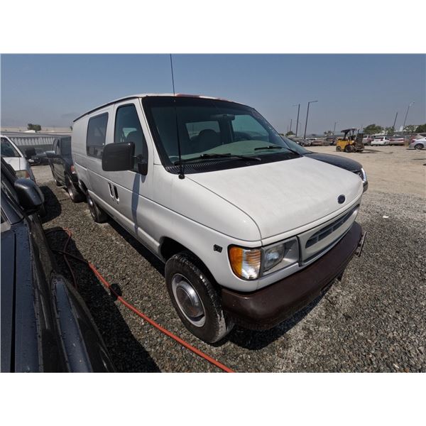 FORD E250 2002 T-DONATION