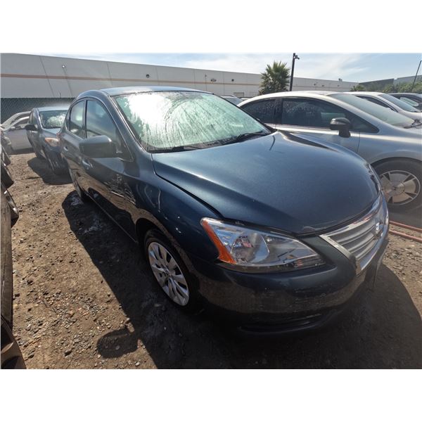 NISSAN SENTRA 2014 SALV/T