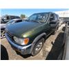 Image 2 : NISSAN PATHFINDER 1998 ADT-DONATION