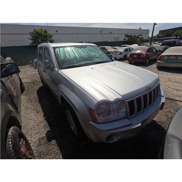 JEEP GR CHEROKEE 2005 T