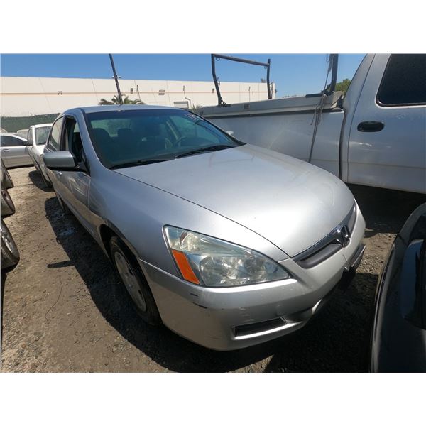 HONDA ACCORD 2006 SALV T/DONATION