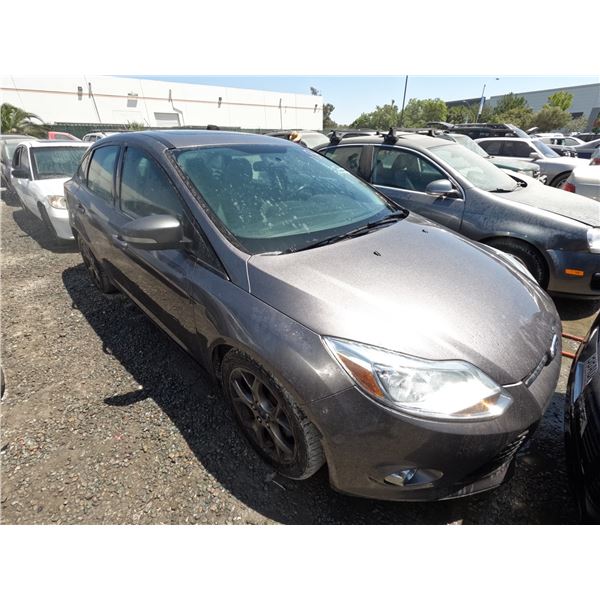 FORD FOCUS 2013 T-DONATION