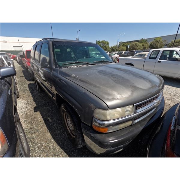 CHEV TAHOE 2001 T-DONATION