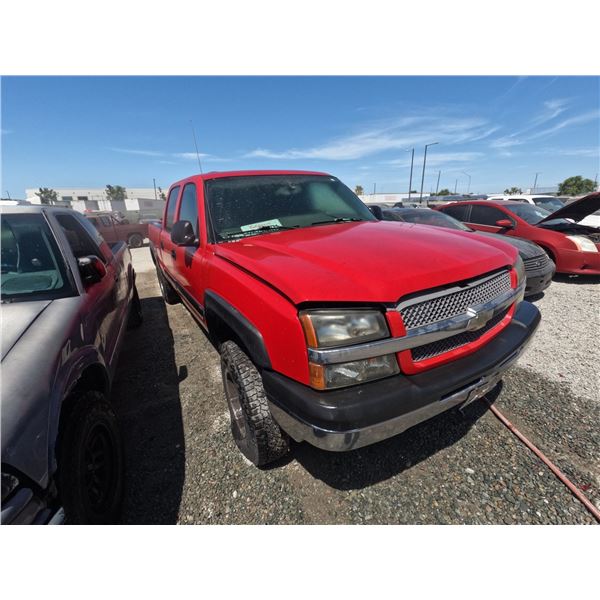 CHEV SILVERADO 2500 2004 SALV T/DONATION