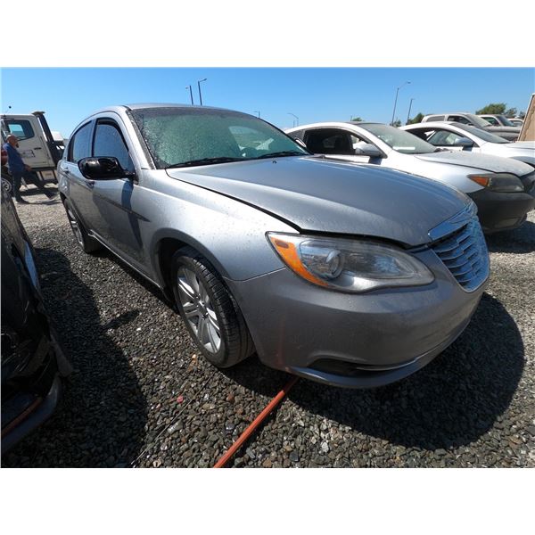 CHRYSLER 200 2013 T-DONATION