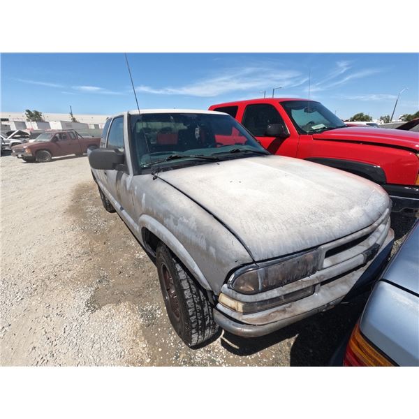 CHEV S10 2002 T-DONATION