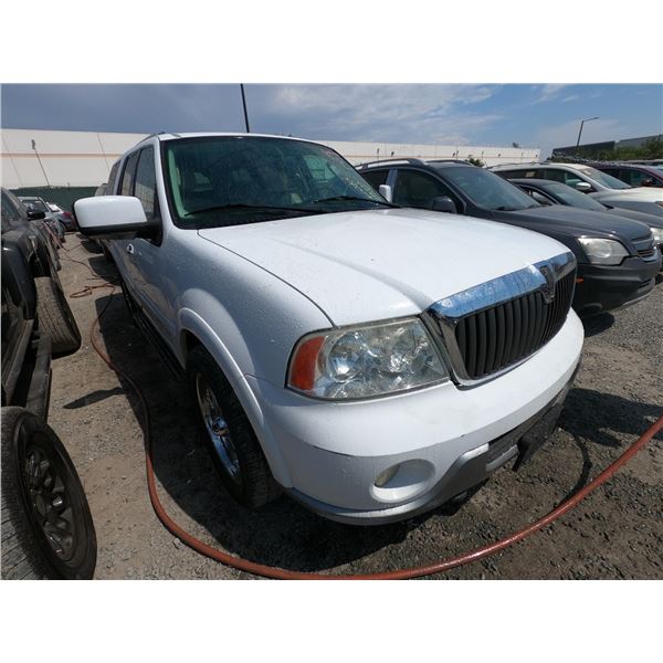 LINCOLN NAVIGATOR 2003 T-DONATION