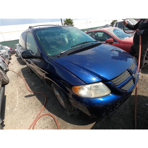 DODGE GR CARAVAN 2005 T-DONATION