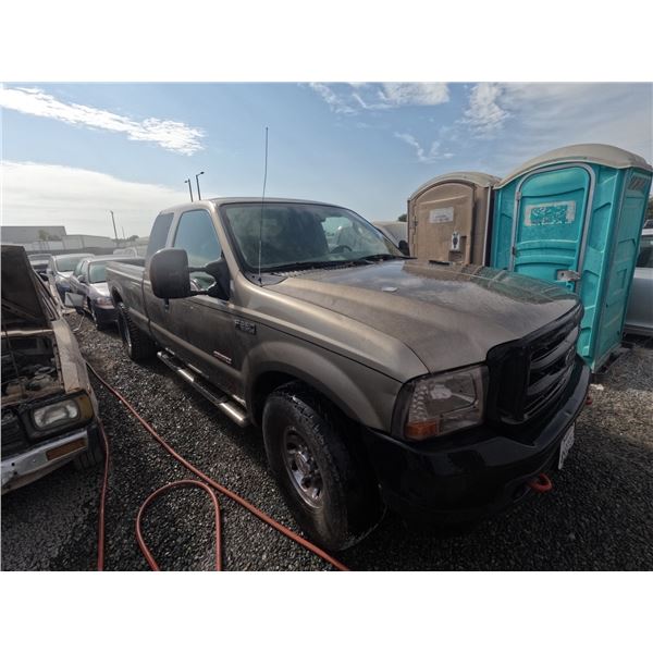 FORD F250 2004 ADT-DONATION