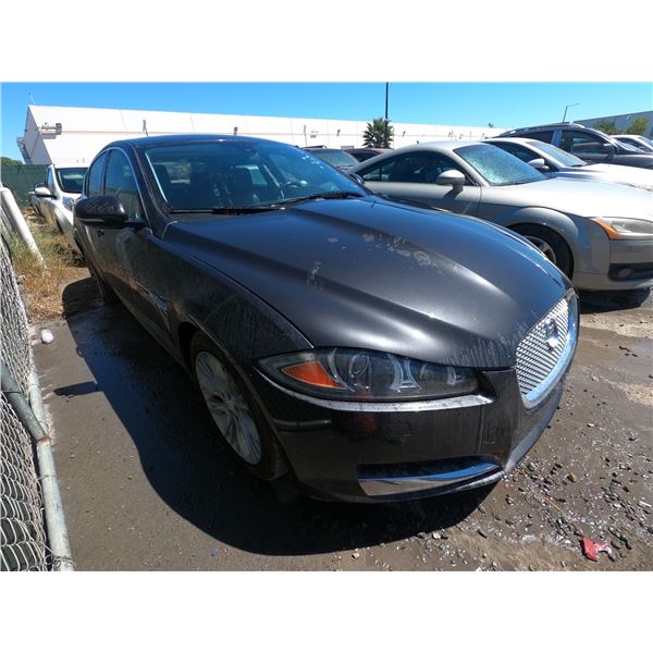 JAGUAR XF 2013 T-DONATION