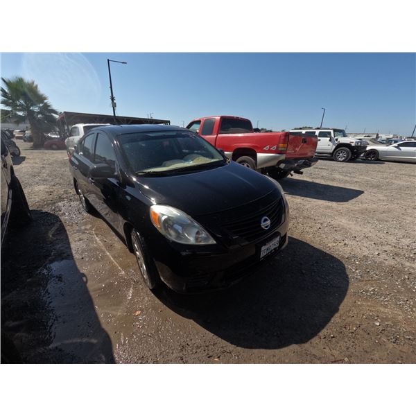 NISSAN VERSA 2012 T-2 DAYS