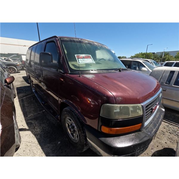 GMC SAVANA 2004 T-DONATION