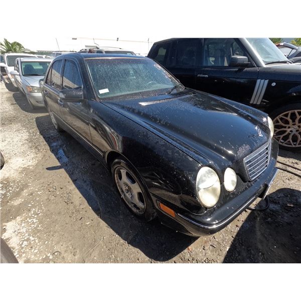 MERCEDES E CLASS 2001 T-DONATION