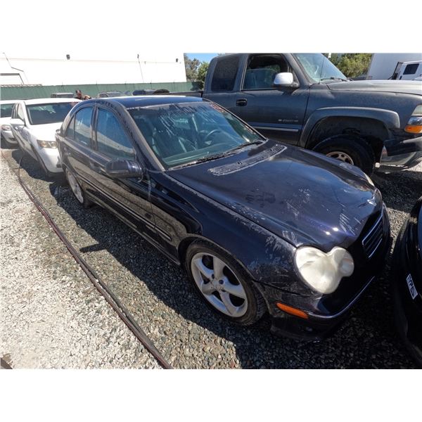 MERCEDES C CLASS 2006 T-DONATION