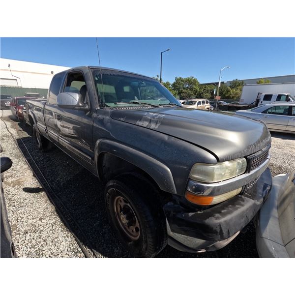 CHEV SILVERADO 2500 2002 T-DONATION