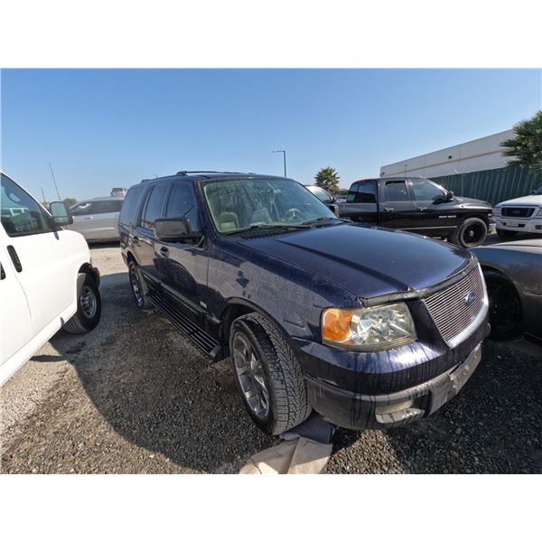 FORD EXPEDITION 2003 SALV T/DONATION