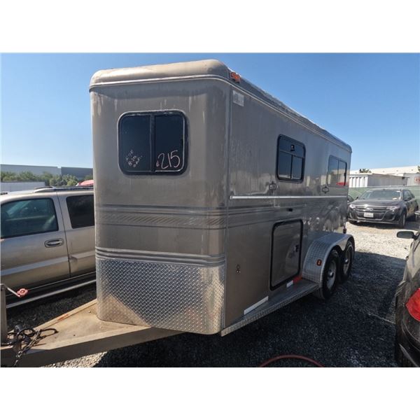 SH HORSE TRAILER 2004 T-DONATION