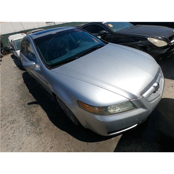 ACURA TL 2005 SALV T/DONATION
