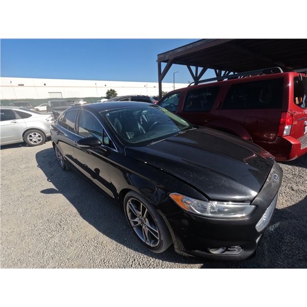 FORD FUSION 2013 L/S  SALV