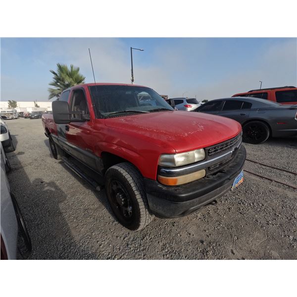 CHEV SILVERADO 2000 O/S-TITLE