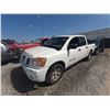 Image 2 : NISSAN TITAN 2005 T