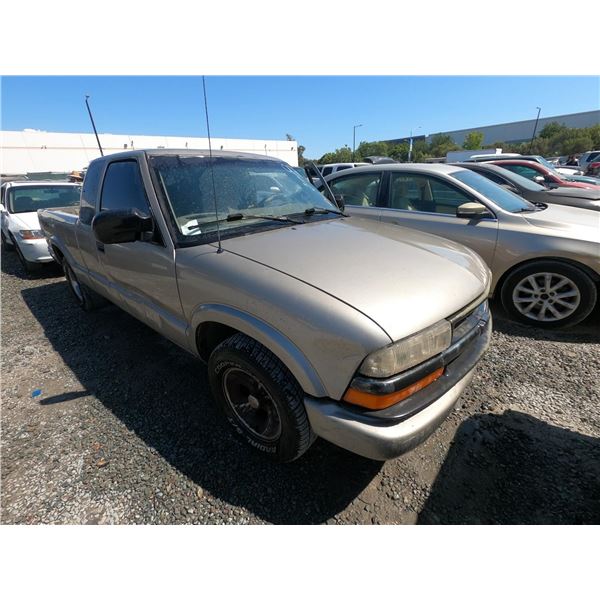 CHEV S10 2001 T-DONATION