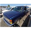 Image 2 : CHEVROLET SUBURBAN 1995 T-DONATION