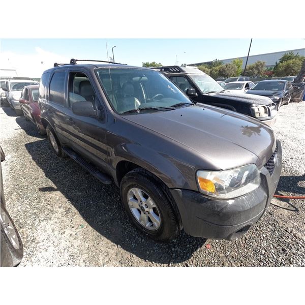 FORD ESCAPE 2006 T-DONATION