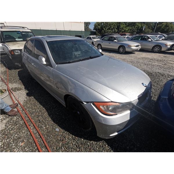 BMW 325I 2006 SALV T/DONATION