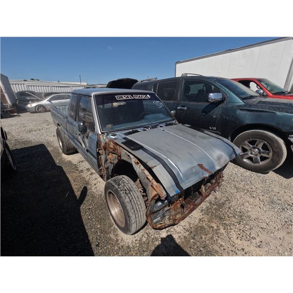 DATSUN PICKUP 1982 T-DONATION