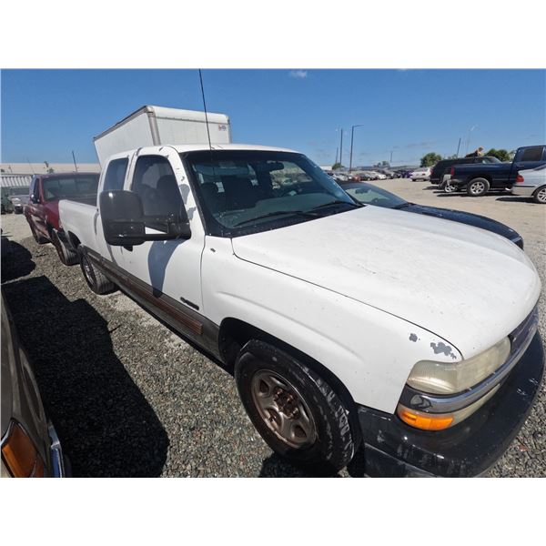 CHEV SILVERADO 2002 T-DONATION