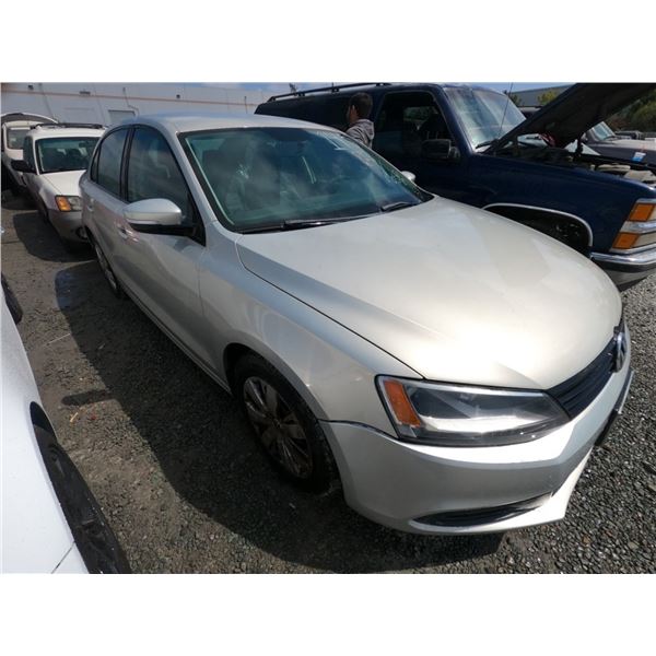 VOLKS JETTA 2011 T-DONATION