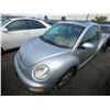 Image 2 : VOLKS BEETLE 2001 T-DONATION
