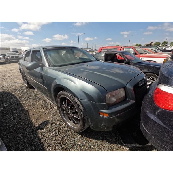 CHRYSLER 300 2006 SALV T/DONATION