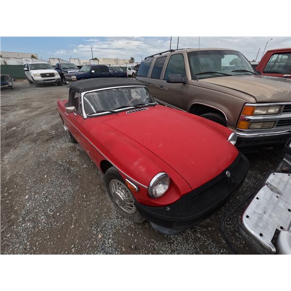 MGB UNKNOWN 1977 ADT-DONATION