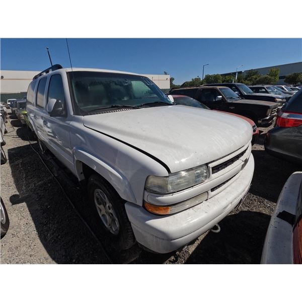 CHEV SUBURBAN 2003 T-DONATION