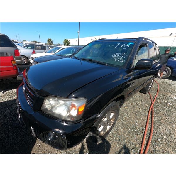 TOYOTA HIGHLANDER 2005 T-DONATION